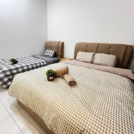 Vibrant Greenfield Residence Home - 5 Mins To Sunway Pyramid Petaling Jaya Exterior photo